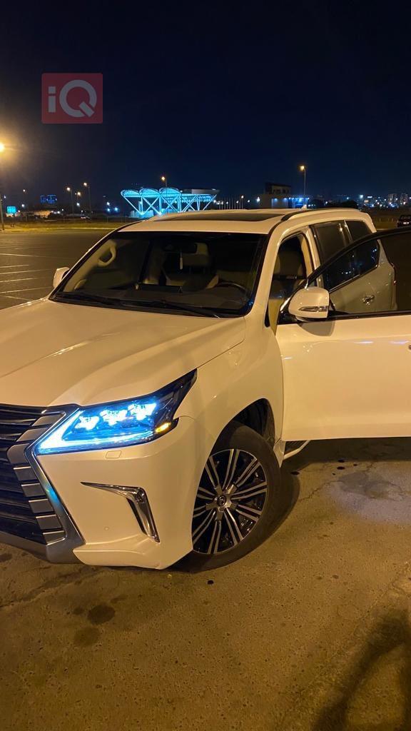 Lexus LX